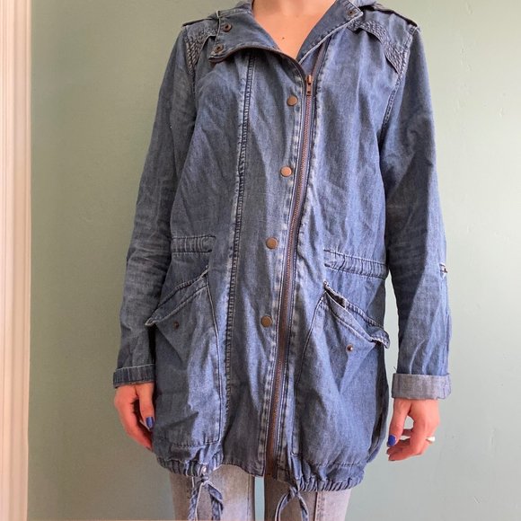 Chambray denim jacket with ties - Picture 2 of 6